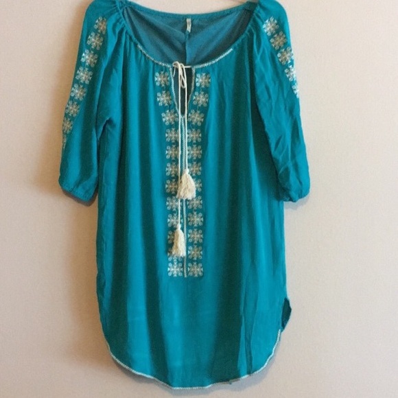 Boutique Dresses & Skirts - Western Tassel Tunic Dress Knit Embroidered Floral